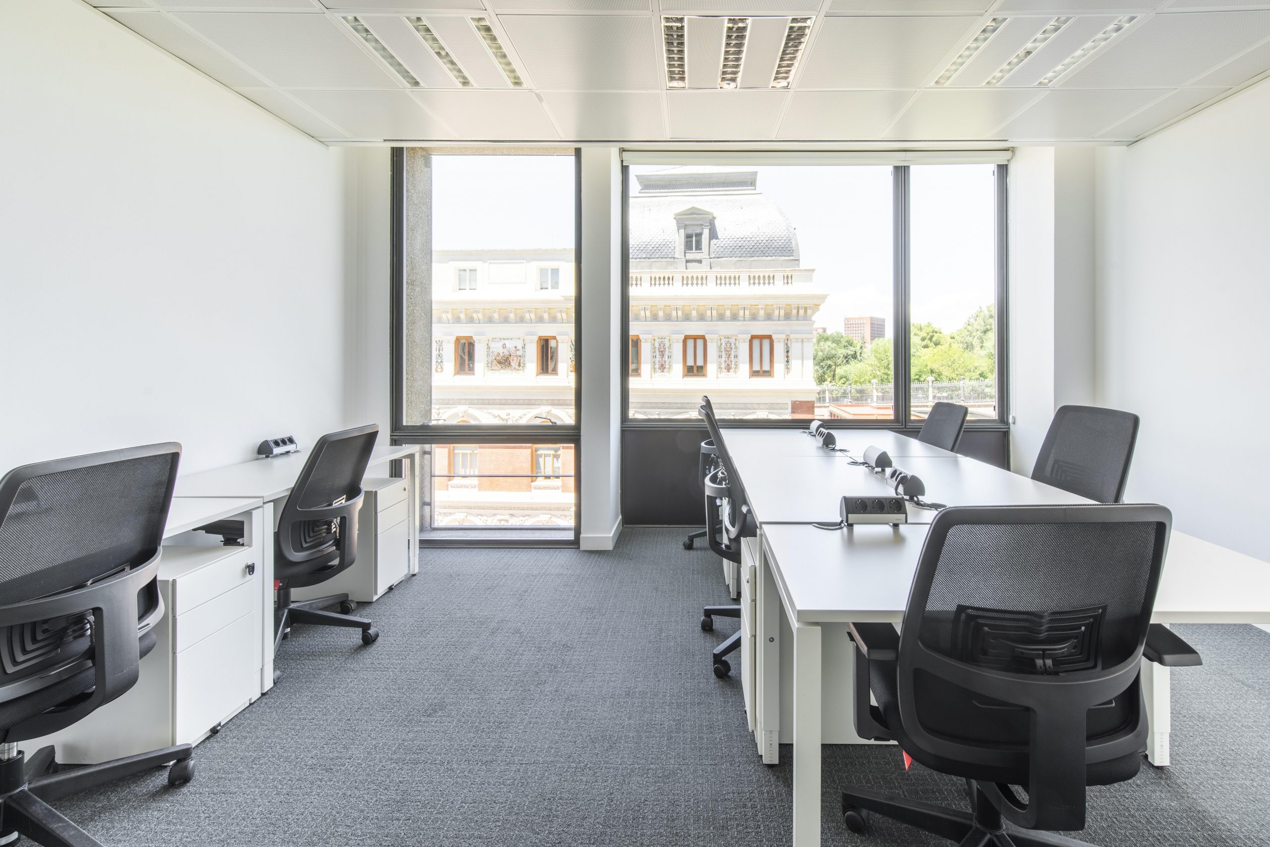 Despacho Privado Spaces Retiro