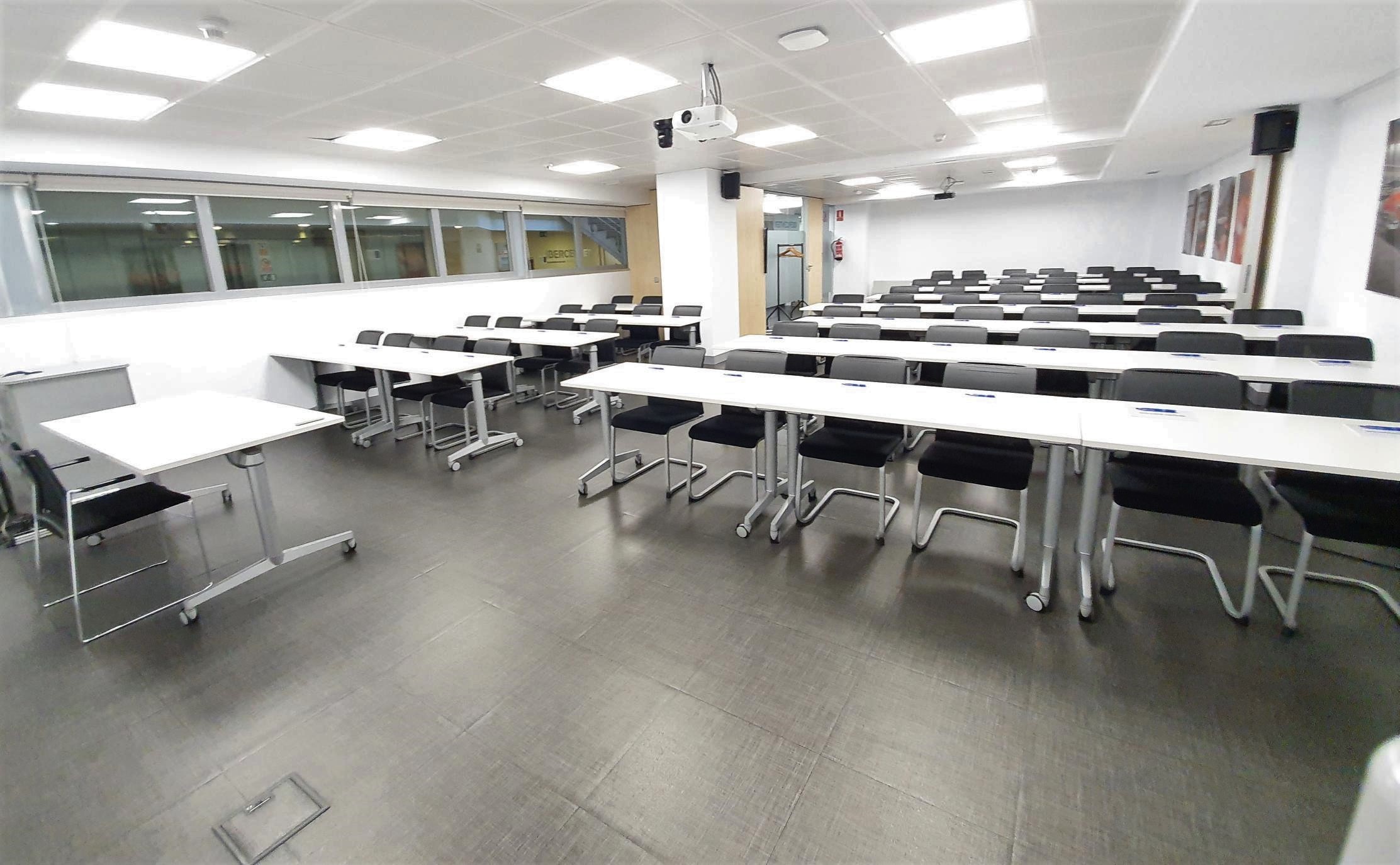 Sala AB en Escuela